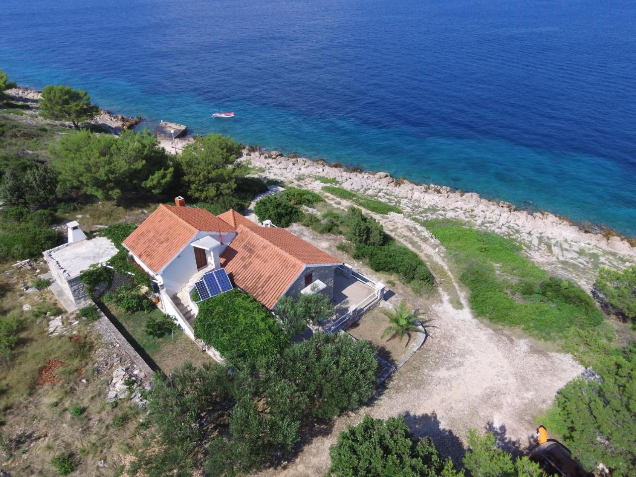 Seafront House Solta Stomorska